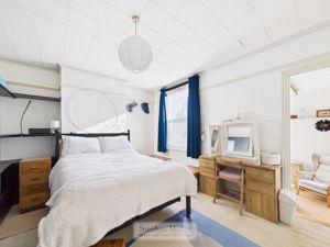 Photo 22- click for photo gallery